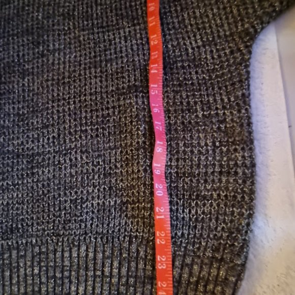New Directions XL Sweater infused with shiny threads - Picture 7 of 7